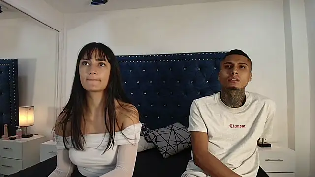 Damian and roxanne online show from August 3, 12:44 pm