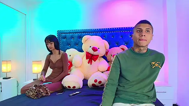 Damian and roxanne online show from October 17, 12:52 pm