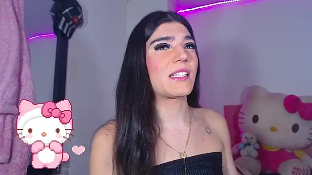 Snapshot of valentinat_fun chatting on October 18, 2:36 am valentinat fun online show from October 18, 2:36 am
