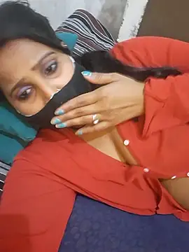 Minu love online show from March 12, 6:32 pm