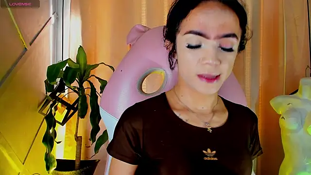 Cristal Gem1 online show from July 11, 11:54 am