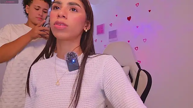 LiaaMoretzz online show from February 18, 8:30 pm