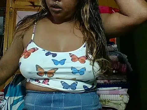 SEXY METISE online show from February 13, 11:12 am