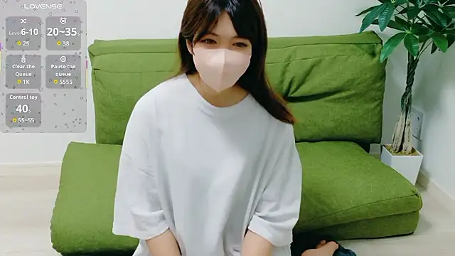 Snapshot of hinachuuu__D chatting on September 24, 11:09 am hinachuuu D online show from September 24, 11:09 am