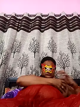 Snapshot of Gullapi chatting on September 12, 6:26 pm Gullapi online show from September 12, 6:26 pm