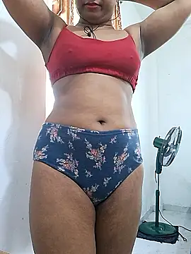 BeautyGirl sara online show from May 3, 5:22 am