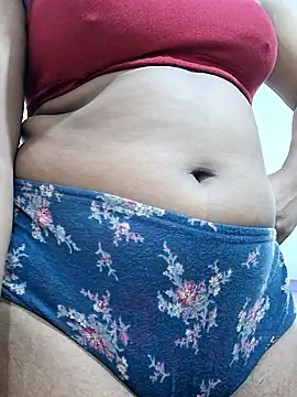 BeautyGirl sara online show from March 13, 10:49 am