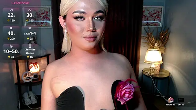 Snapshot of Kayiejuan_69 chatting on October 8, 11:42 pm Kayiejuan 69 online show from October 8, 11:42 pm