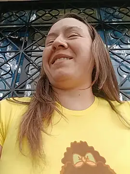 Hannah-colx online show from July 5, 6:35 pm