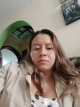 Hannah-colx online show from July 18, 7:38 pm
