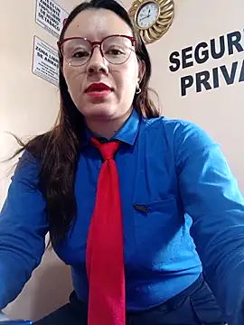 Hannah-colx online show from November 5, 5:07 pm