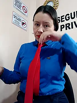 Hannah-colx online show from November 11, 8:28 pm