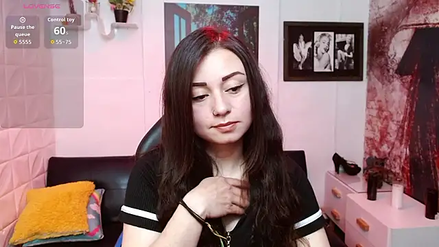 Eva Roussell online show from February 10, 3:15 pm