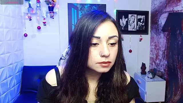 Eva Roussell online show from December 18, 3:28 pm