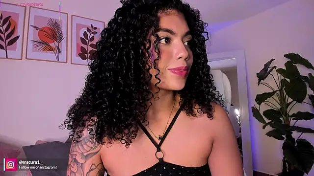 miss curazao online show from June 25, 1:13 pm