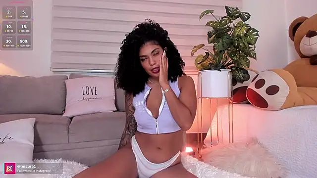 Snapshot of miss_curazao chatting on October 16, 2:52 pm miss curazao online show from October 16, 2:52 pm