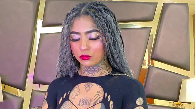 EmilieLake online show from February 7, 8:56 pm