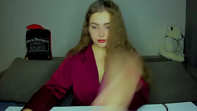 yourgem   online show from September 18, 8:07 pm