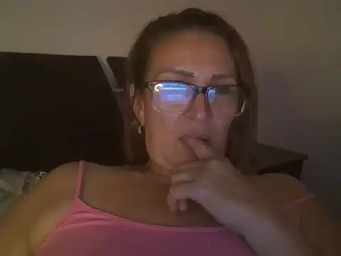 Snapshot of MiaVega chatting on September 26, 3:15 am MiaVega online show from September 26, 3:15 am