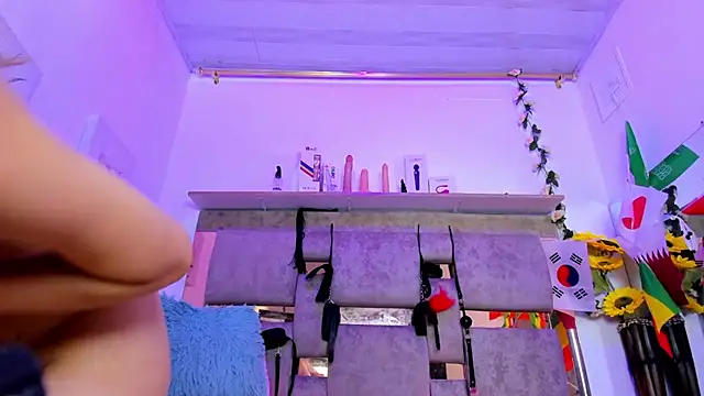 Natasha-Adams online show from July 14, 2:05 am