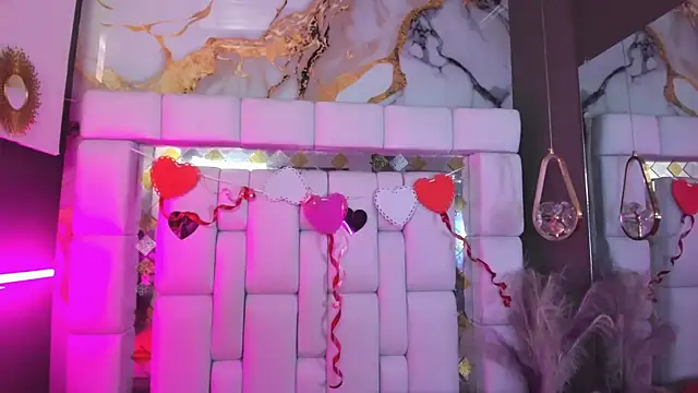 Natasha-Adams online show from February 15, 8:41 pm