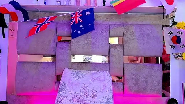 Natasha-Adams online show from July 16, 9:19 pm
