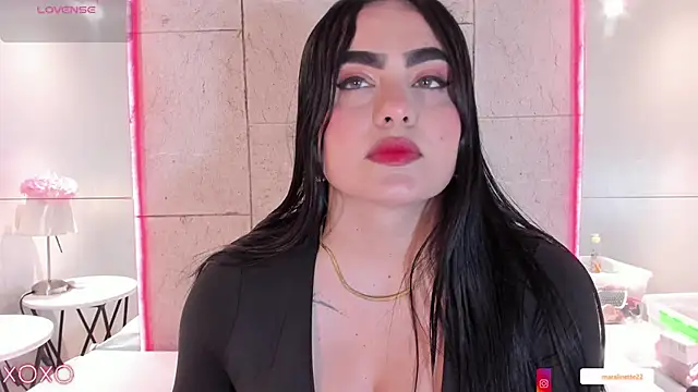 sofiiacarson online show from June 12, 7:44 pm