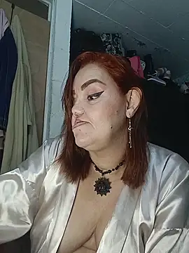 MayaLuna1 online show from December 17, 5:17 pm