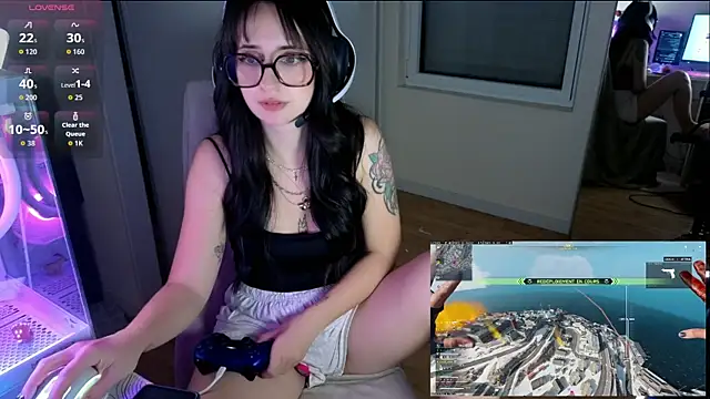 CornetDeGlace online show from May 8, 9:38 pm
