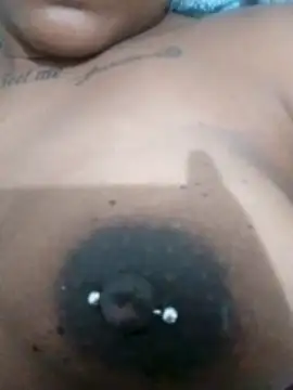 Snapshot of nessinha12 chatting on October 29, 3:55 am nessinha12 online show from October 29, 3:55 am