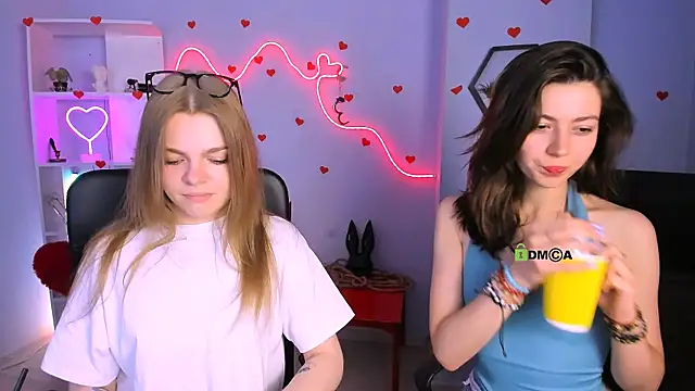 veronica bubble online show from June 24, 7:35 pm