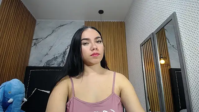 Snapshot of MOLLYSPENCER1 chatting on October 16, 7:27 pm MOLLYSPENCER1 online show from October 16, 7:27 pm