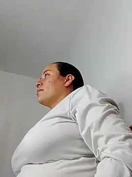  honey12 online show from October 29, 1:37 pm