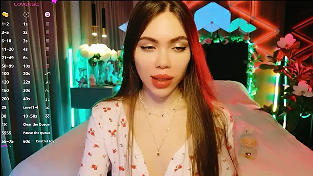 MimiFors online show from September 25, 5:33 pm