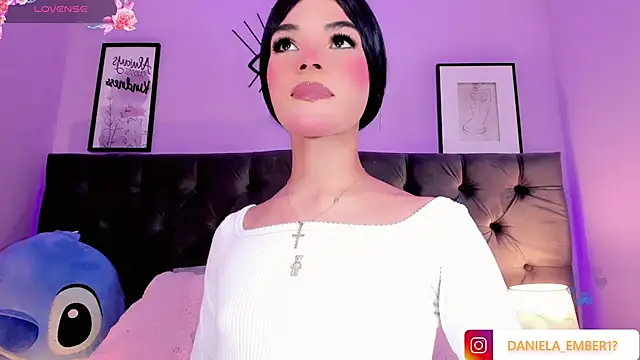 Amira Ember online show from July 25, 10:17 pm