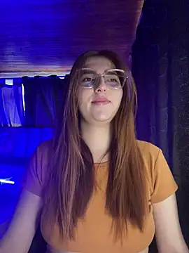 CoraVibes online show from October 23, 12:00 pm