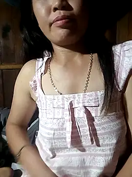Snapshot of bany-xx chatting on October 14, 8:28 am bany-xx online show from October 14, 8:28 am