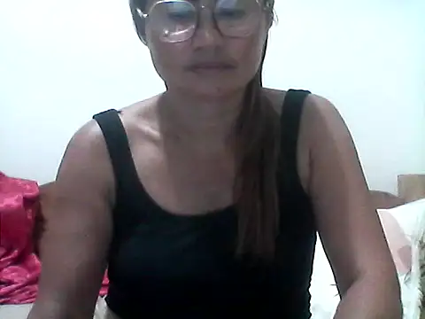 nathalie0045 online show from July 19, 10:39 am