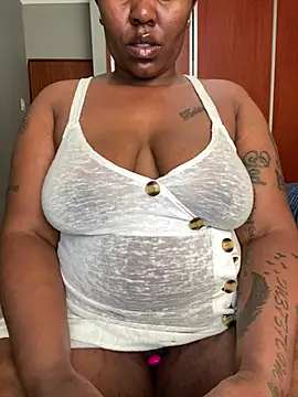 fatpussydallx online show from July 28, 6:22 am