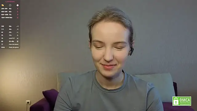HongTomczak online show from July 9, 9:22 am