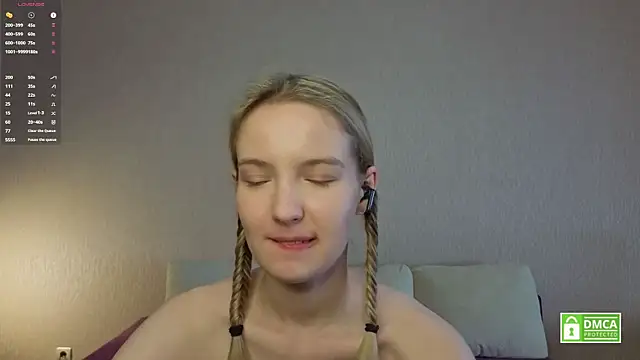 HongTomczak online show from June 20, 9:35 am