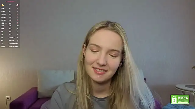 HongTomczak online show from July 3, 7:47 am