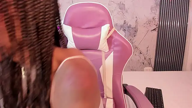 Mia Duarte1 online show from February 16, 7:36 pm