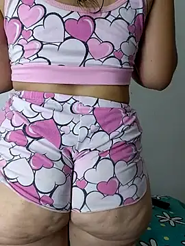 isabella lovem online show from June 28, 11:44 pm