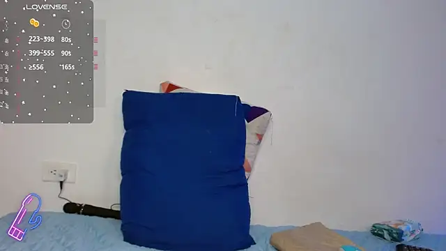 Kayla21  online show from February 27, 1:55 pm