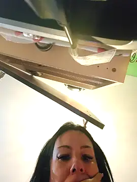 Snapshot of Filthymaddymilfy25 chatting on October 14, 5:04 pm Filthymaddymilfy25 online show from October 14, 5:04 pm