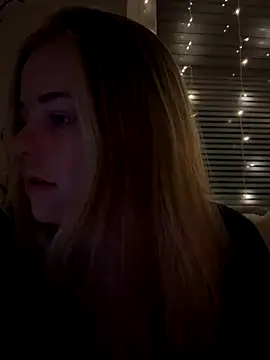 Snapshot of ItsLxsa chatting on October 20, 10:46 pm ItsLxsa online show from October 20, 10:46 pm