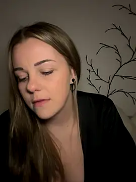 Snapshot of ItsLxsa chatting on September 23, 9:24 pm ItsLxsa online show from September 23, 9:24 pm