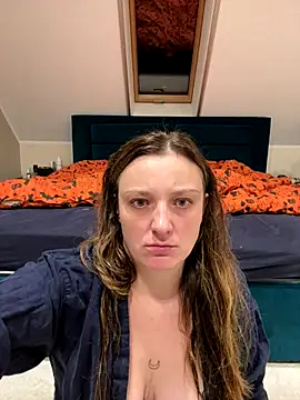 Snapshot of Velvetwitch87 chatting on October 6, 1:06 pm Velvetwitch87 online show from October 6, 1:06 pm