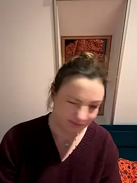 Snapshot of Velvetwitch87 chatting on October 12, 5:48 pm Velvetwitch87 online show from October 12, 5:48 pm